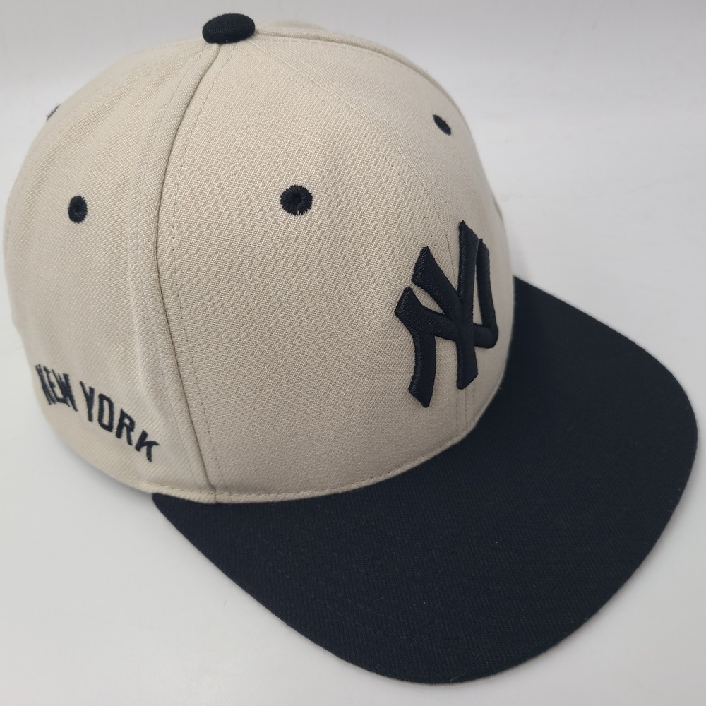 New York Yankees Hat Snapback Mitchell & Ness Beige Black MLB Baseball Logo Men